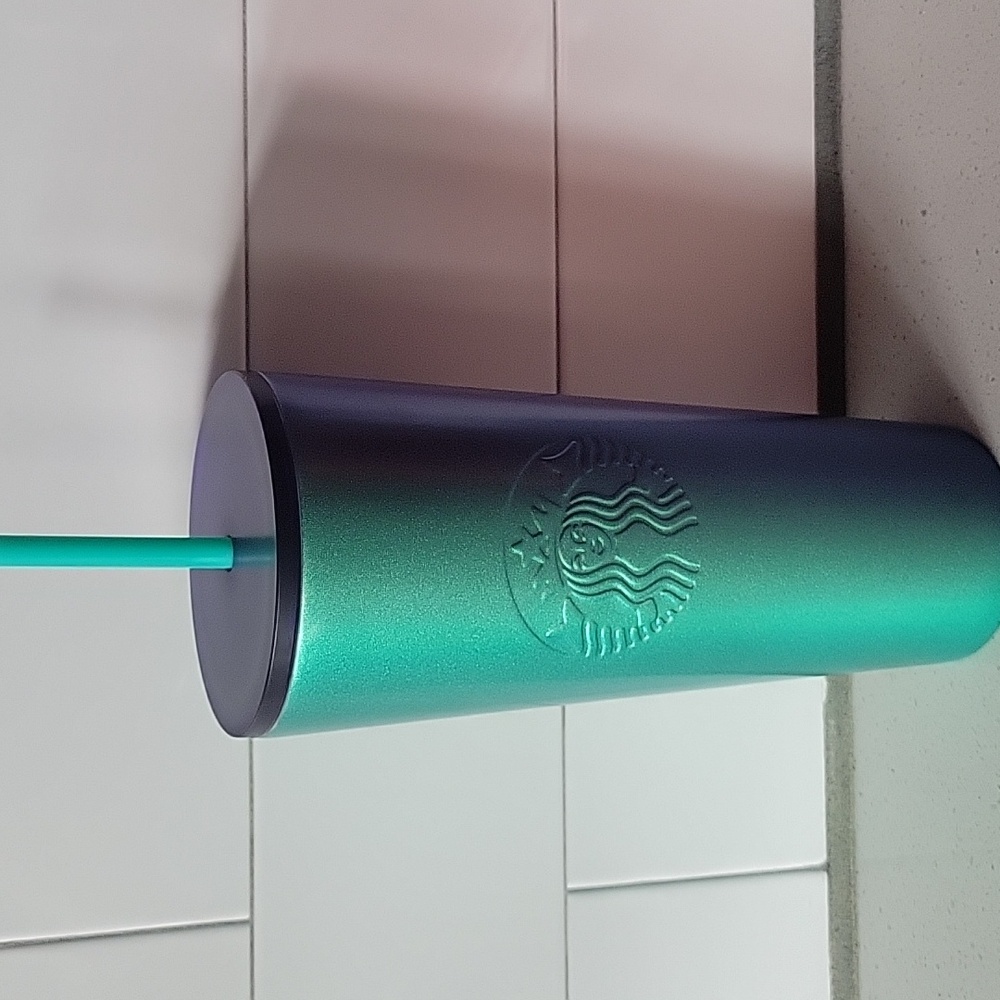 Starbucks 2019 Blue & Teal Metallic Ombre Stainless Steel 24oz Tumbler